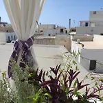 White Cycladic Town House With Sea Vew Páros