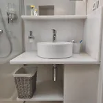 Hébergement de vacances White Cycladic Town House With Sea Vew