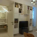 White Cycladic Town House With Sea Vew Hébergement de vacances
