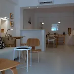 Сasa de vacaciones White Cycladic Town House With Sea Vew Páros