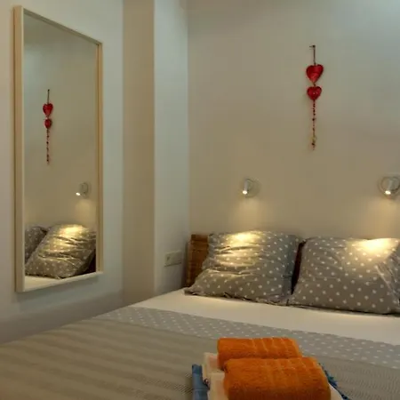 White Cycladic Town House With Sea Vew Parikia (Paros)