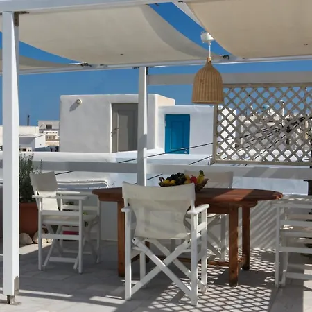 White Cycladic Town House With Sea Vew Prázdninový dům Páros